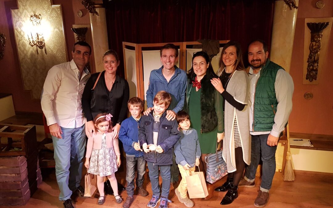 Visita {Conectados} al Teatro del Antiguo Almacén de Dientes